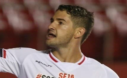 Alexandre Pato20160913154144_l